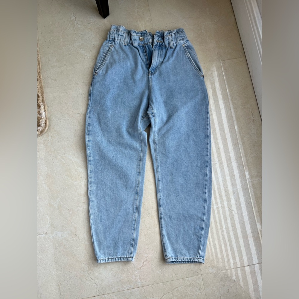 Zara Jeans